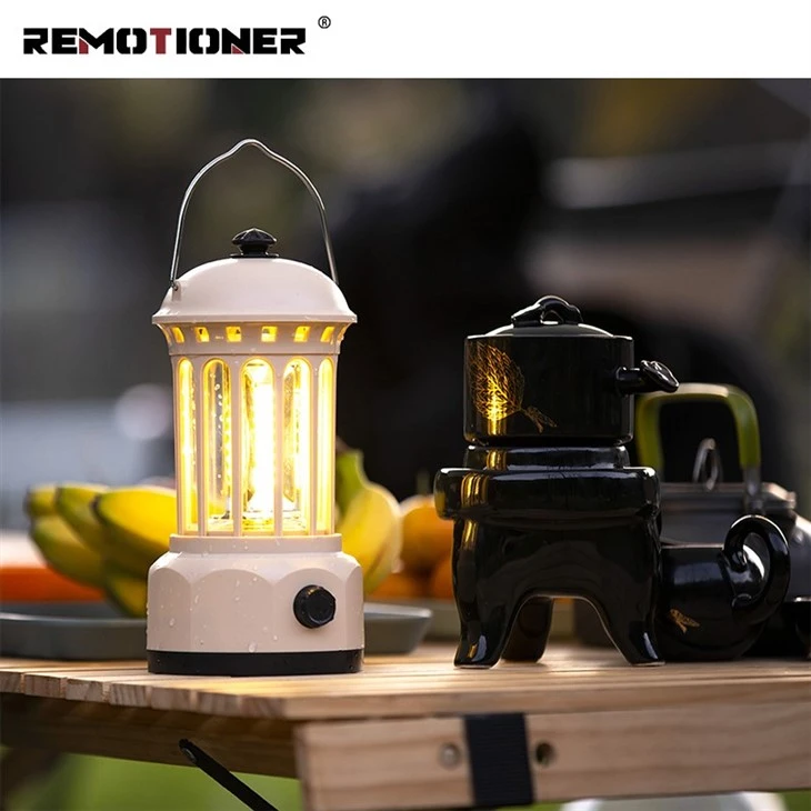 Retro Hanging LED Camping Lantern Retro Hanging LED Camping Lantern